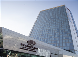 HILTON DOUBLETREE HOTEL (★★★★★)